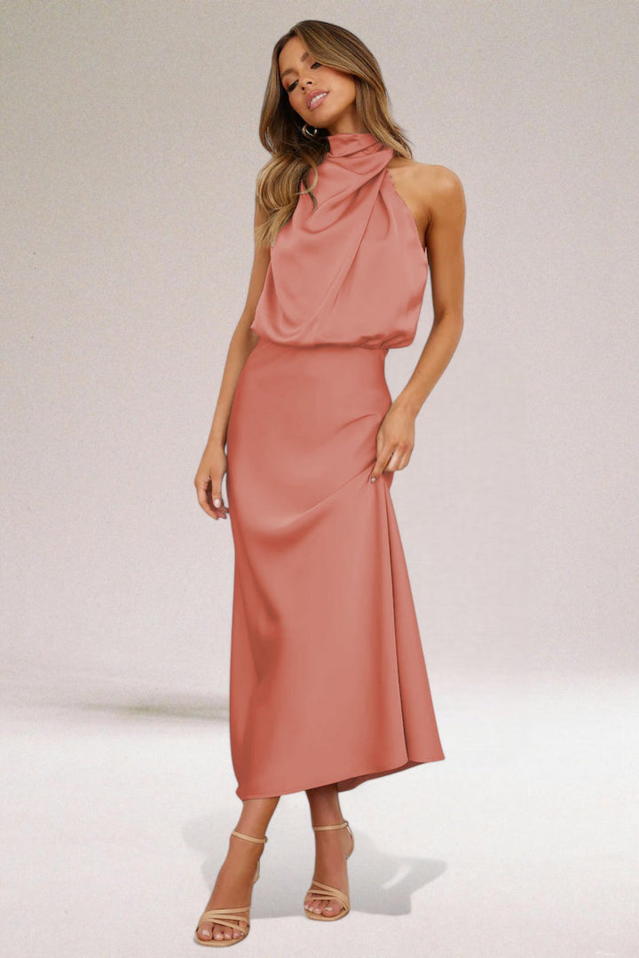 Alma | Glamorous satin dress with halter
