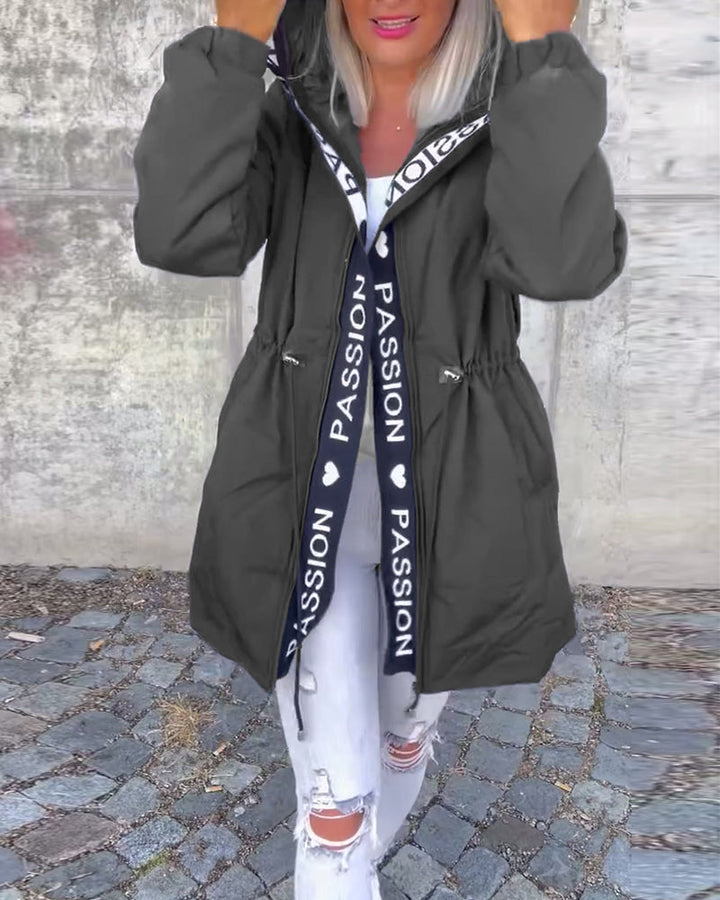 Elizza Casual coat with hood and drawstring in letter pattern