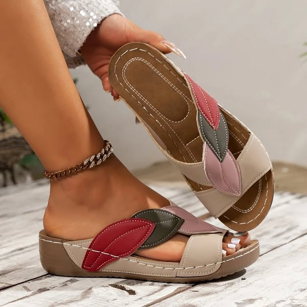 Freya – Slip-On Sandals