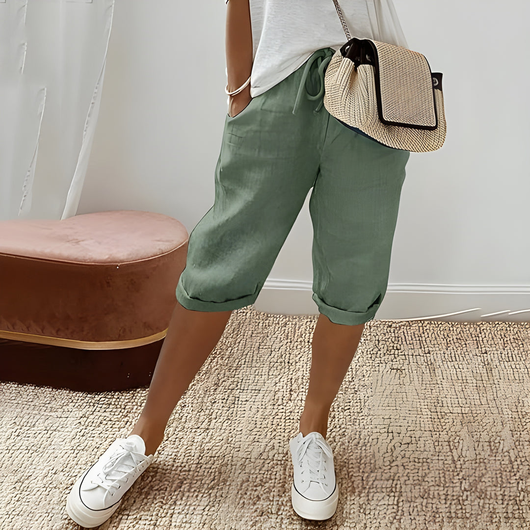 Mila | Chic breathable linen shorts yellow