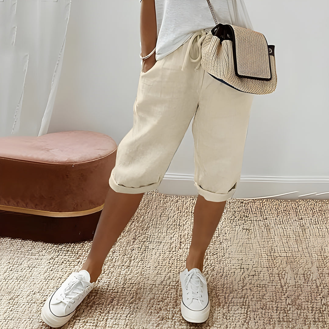 Mila | Chic breathable linen shorts yellow