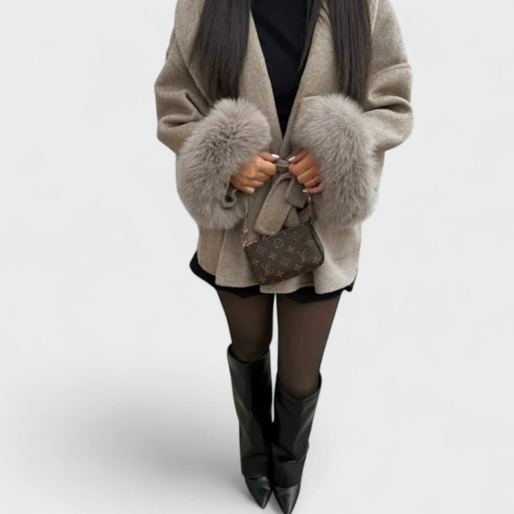 Tessa – Elegant Coat with Faux Fur Details