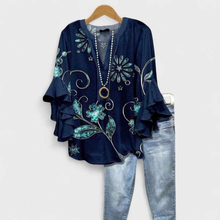 Hatie - Blouse with Elegant Flowers