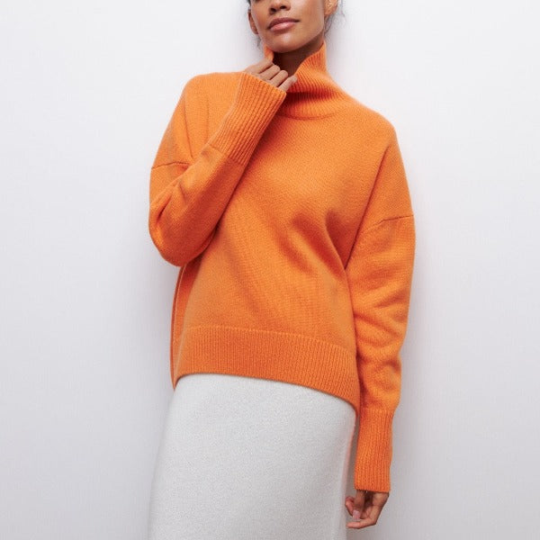 JULIE | WOMEN'S TURTLENECK SWEATER