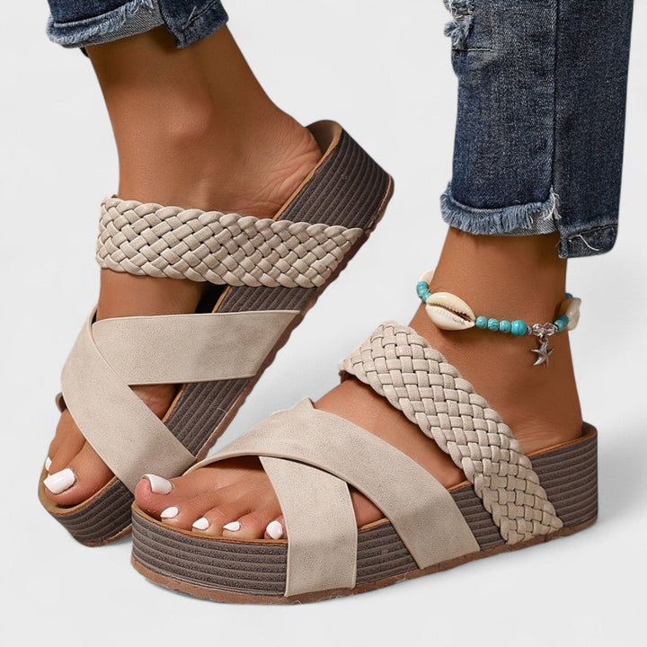 Amaya - Orthopaedic Leather Sandals