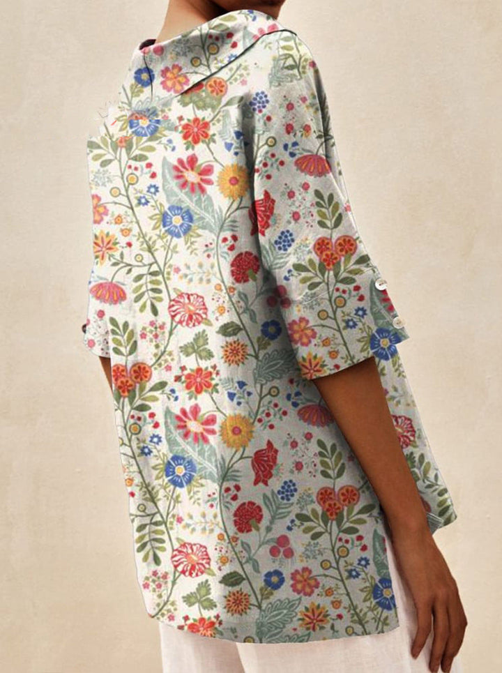 Bryony | Elegant top with V-neckline