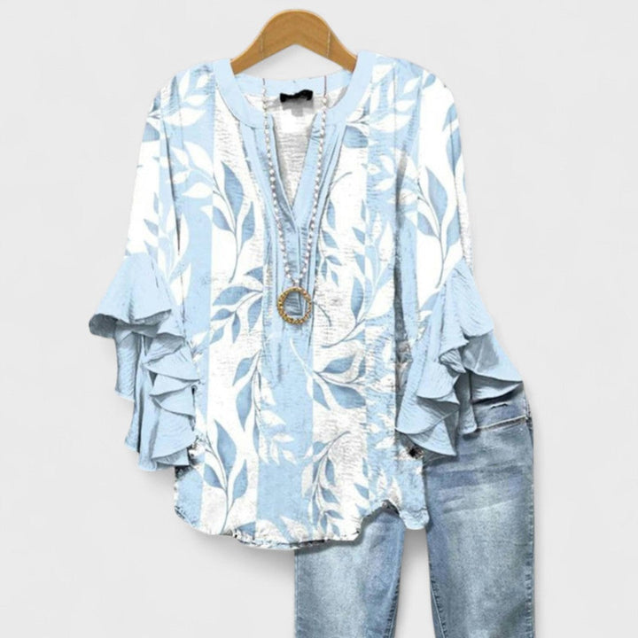 Hatie - Blouse with Elegant Flowers